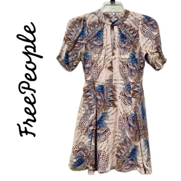 FREE PEOPLE BOHO MINI DRESS VINTAGE PRINT SWINGY TRAPEZE STYLE SILHOUETTE SZ 2 - Picture 1 of 16